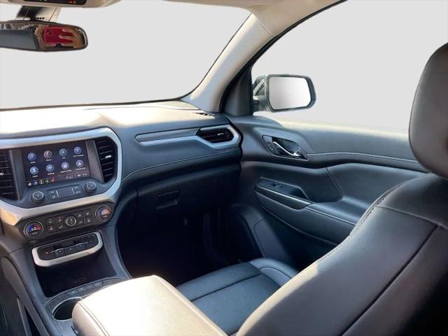 2023 GMC Acadia FWD SLT