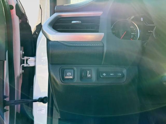 2023 GMC Acadia FWD SLT