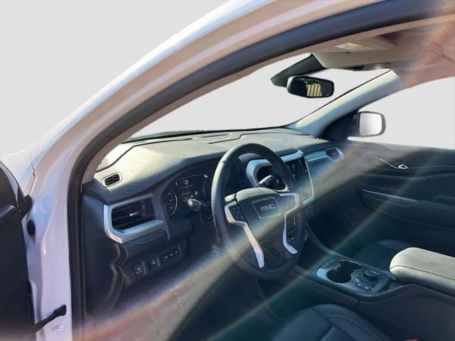 2023 GMC Acadia FWD SLT
