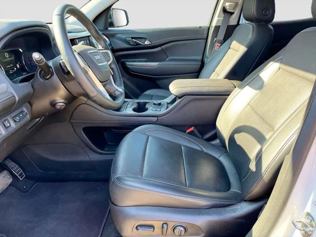 2023 GMC Acadia FWD SLT