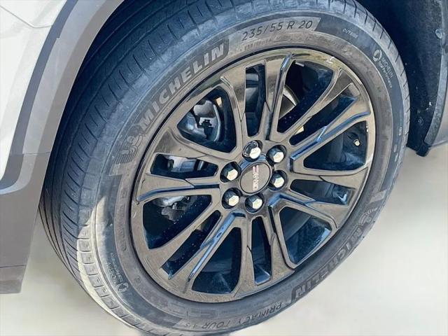 2023 GMC Acadia FWD SLT