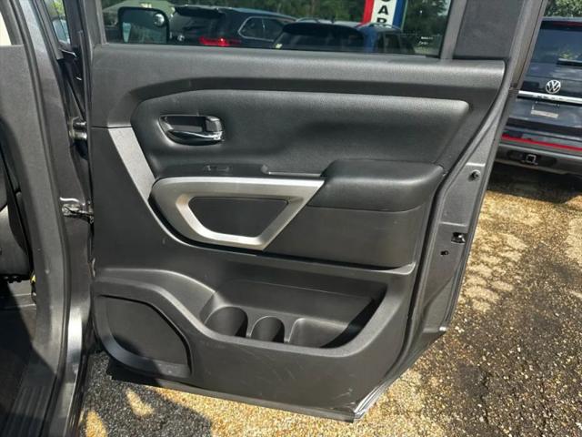 2019 Nissan Titan SV
