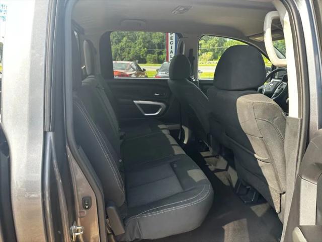 2019 Nissan Titan SV