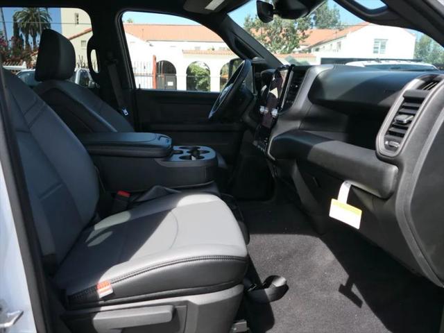 2026 Ram 3500 Tradesman Crew Cab 4x4 8 Box