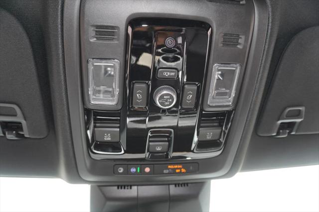 2025 Cadillac Escalade ESV Premium Luxury