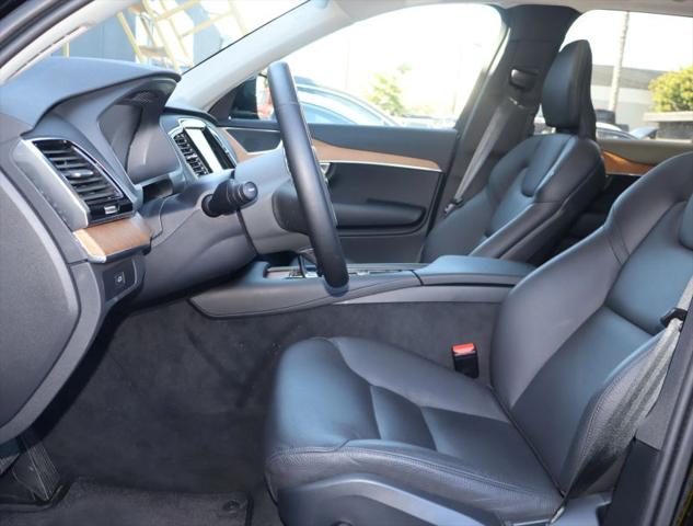 2024 Volvo XC90 B6 Plus Bright Theme 7-Seater