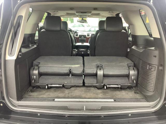 2011 Cadillac Escalade Luxury