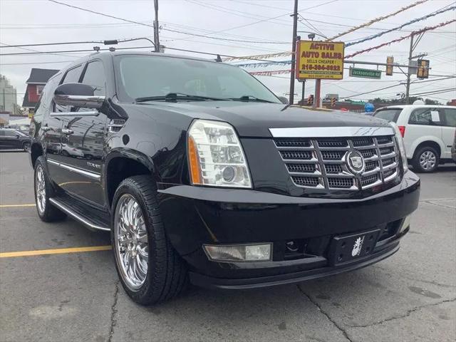 2011 Cadillac Escalade Luxury for sale in Hatboro, PA