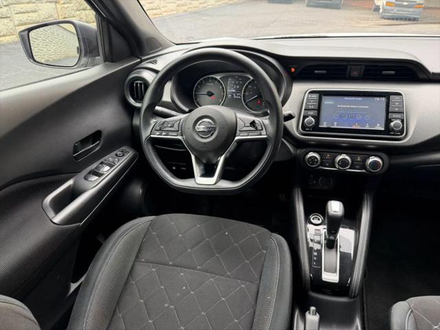 2019 Nissan Kicks S