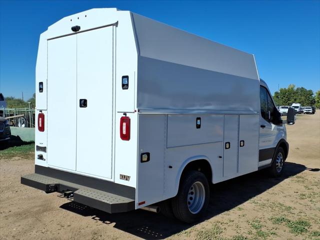 2025 Ford Transit Cutaway Base