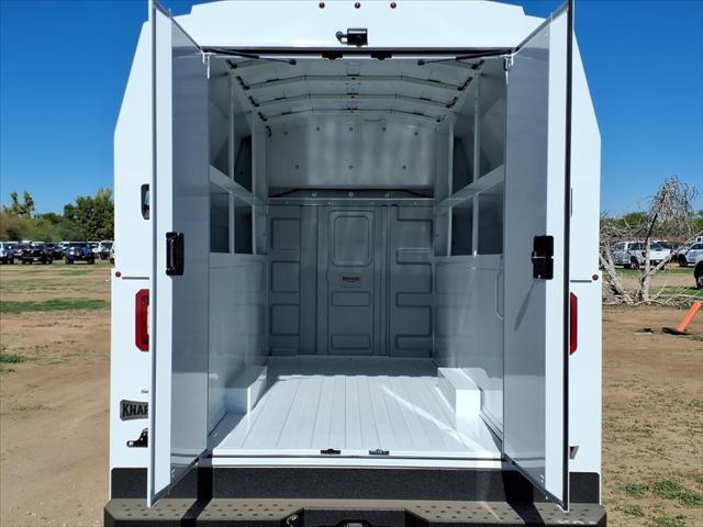 2025 Ford Transit Cutaway Base
