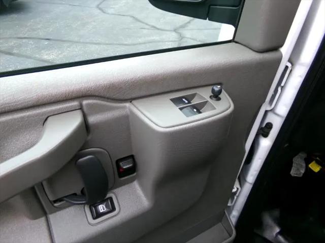 2019 GMC Savana 3500 LS