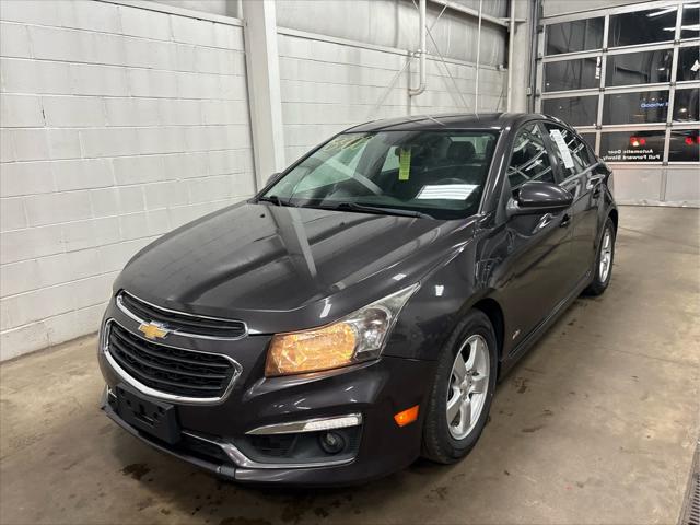 Used 2015 Chevrolet Cruze For Sale in Wilmington, OH