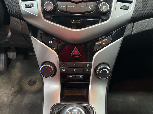 Used 2015 Chevrolet Cruze For Sale in Wilmington, OH