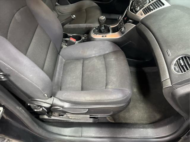 Used 2015 Chevrolet Cruze For Sale in Wilmington, OH
