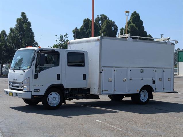 2017 Isuzu NPR Crew Cab