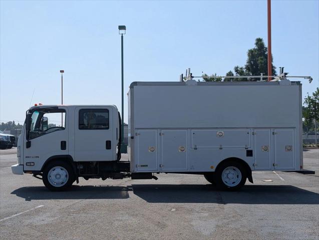 2017 Isuzu NPR Crew Cab