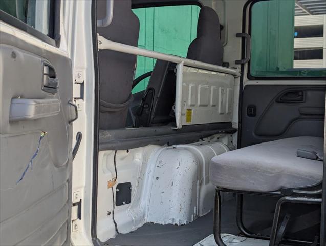 2017 Isuzu NPR Crew Cab