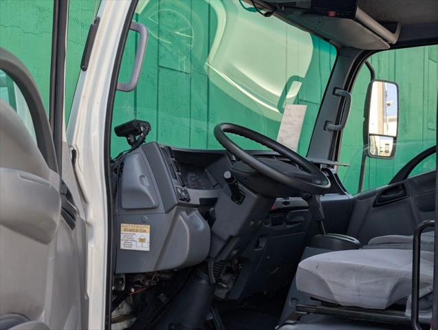 2017 Isuzu NPR Crew Cab