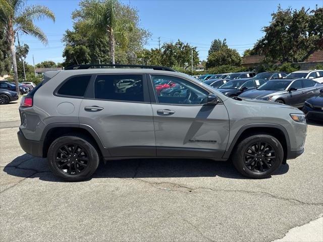 2023 Jeep Cherokee Altitude Lux 4x4