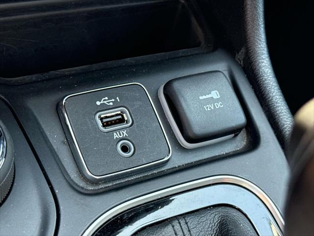 2023 Jeep Cherokee Altitude Lux 4x4