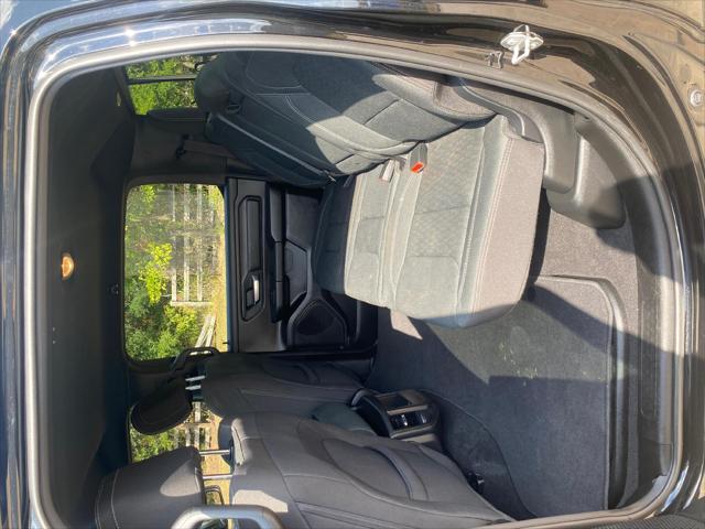 2025 Ram 1500 Tradesman Crew Cab 4x4 5'7" Box