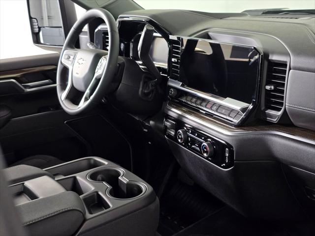 2026 Chevrolet Silverado 3500HD Crew Cab, Standard Bed, LT, 4WD
