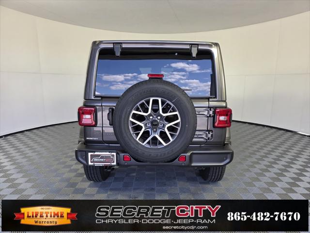 2025 Jeep Wrangler 4-Door Sahara 4x4
