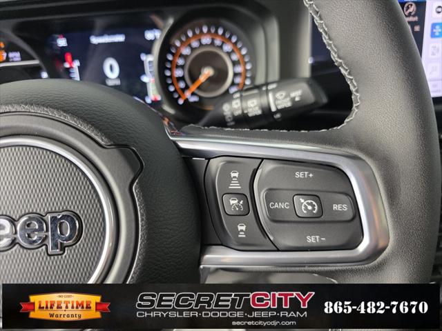 2025 Jeep Wrangler 4-Door Sahara 4x4