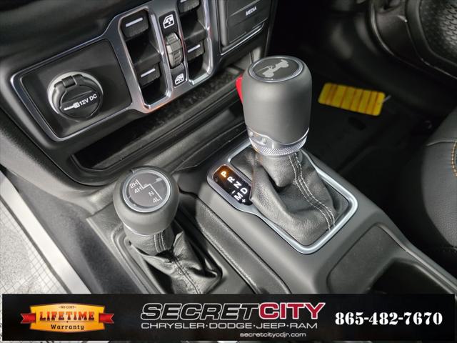 2025 Jeep Wrangler 4-Door Sahara 4x4