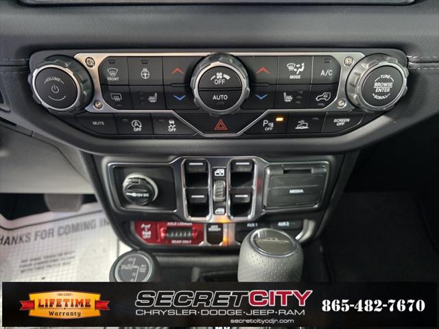 2025 Jeep Gladiator Sport