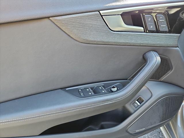 2023 Audi A4 Premium Plus 45 TFSI S line quattro S tronic
