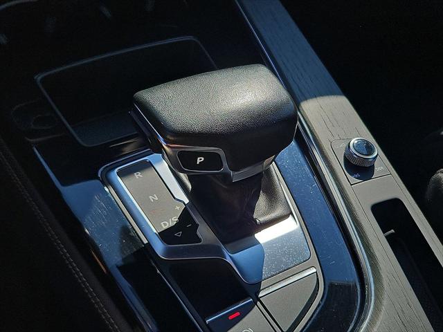 2023 Audi A4 Premium Plus 45 TFSI S line quattro S tronic