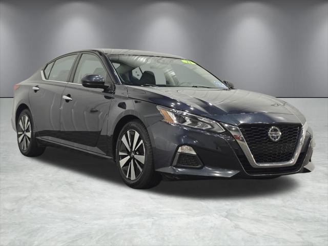 2022 Nissan Altima SV FWD