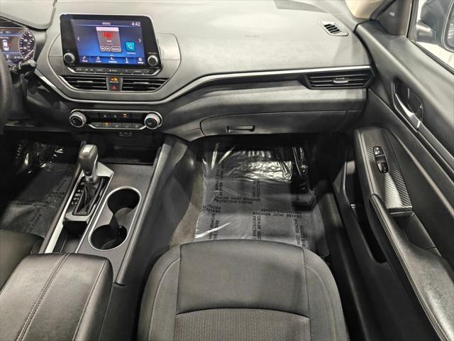 2022 Nissan Altima SV FWD