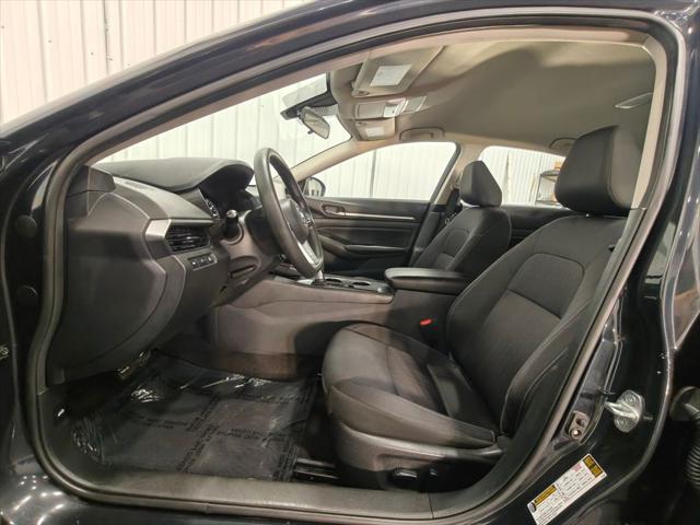 2022 Nissan Altima SV FWD