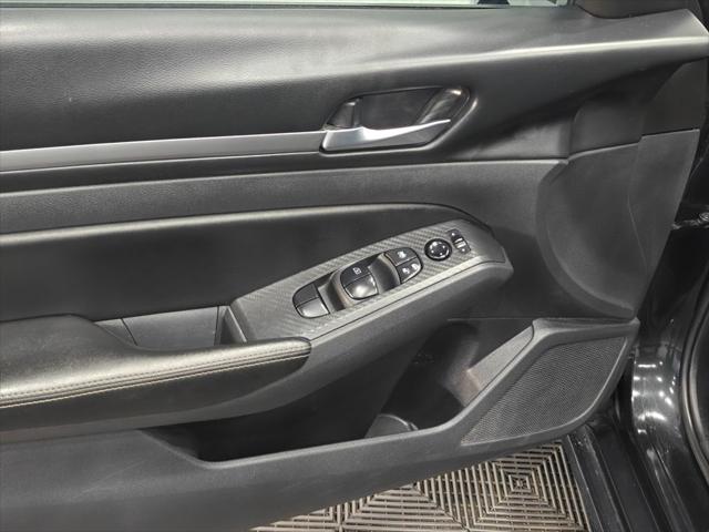 2022 Nissan Altima SV FWD