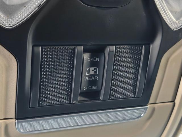 2019 Ram 1500 Big Horn/Lone Star Quad Cab 4x4 6'4" Box