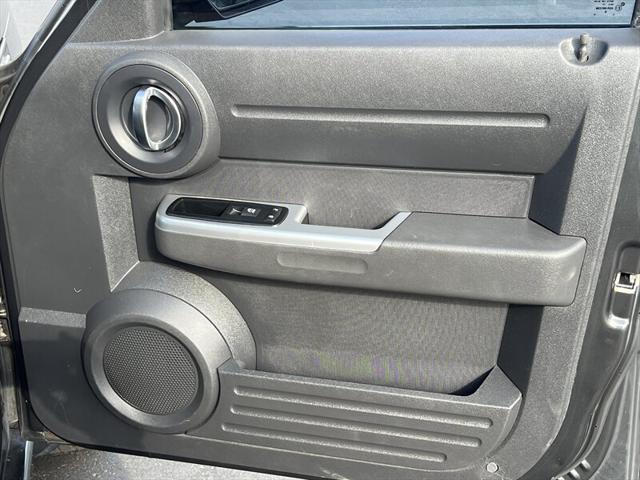 2011 Dodge Nitro SXT