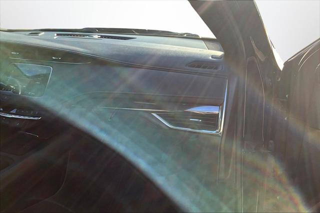 2021 Cadillac XT4 AWD Luxury