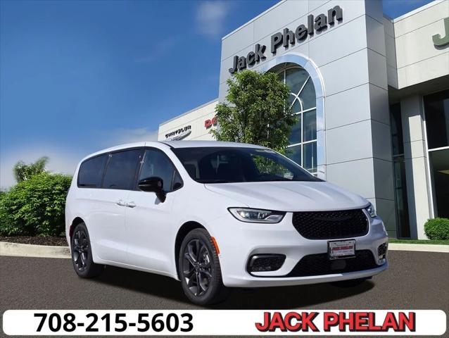 2026 Chrysler Pacifica PACIFICA SELECT