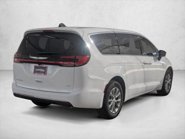 2026 Chrysler Pacifica PACIFICA SELECT AWD