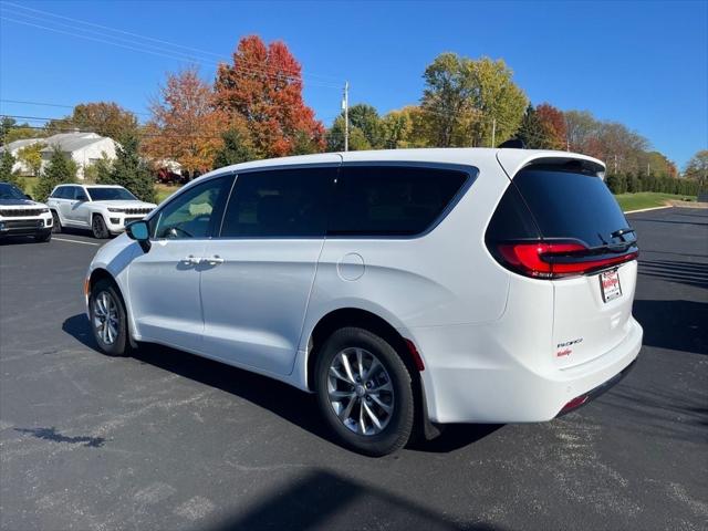 2026 Chrysler Pacifica PACIFICA SELECT AWD 2026 Chrysler Pacifica PACIFICA SELECT AWD