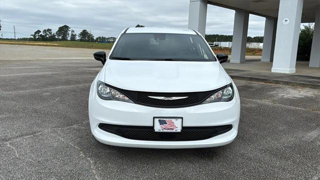 2026 Chrysler Voyager VOYAGER LX