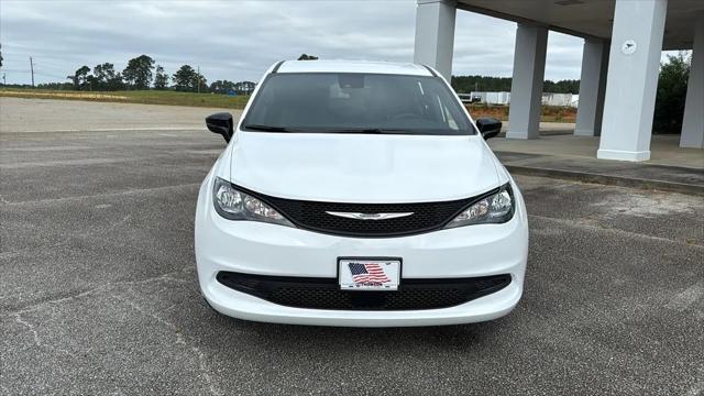 2026 Chrysler Voyager VOYAGER LX