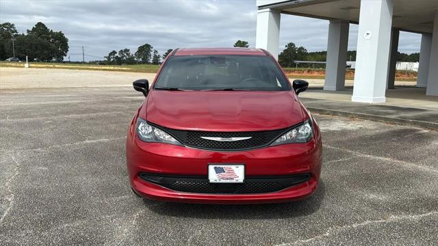 2026 Chrysler Voyager VOYAGER LX