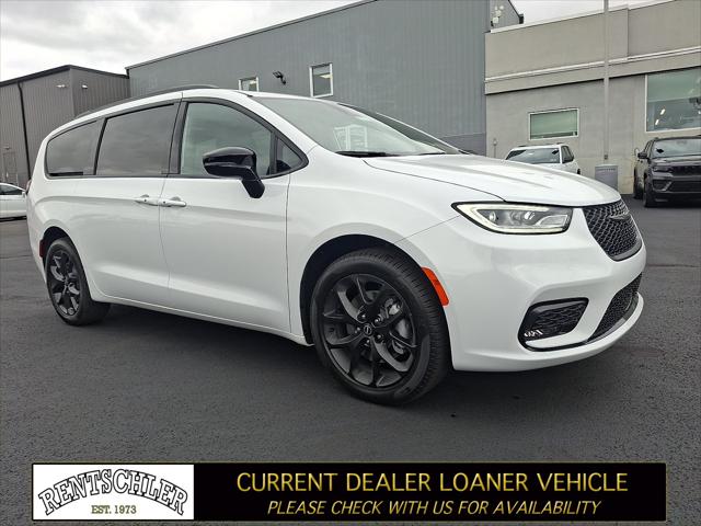 2026 Chrysler Pacifica PACIFICA SELECT AWD