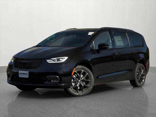 2026 Chrysler Pacifica PACIFICA LIMITED AWD