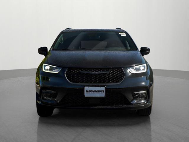 2026 Chrysler Pacifica PACIFICA LIMITED AWD