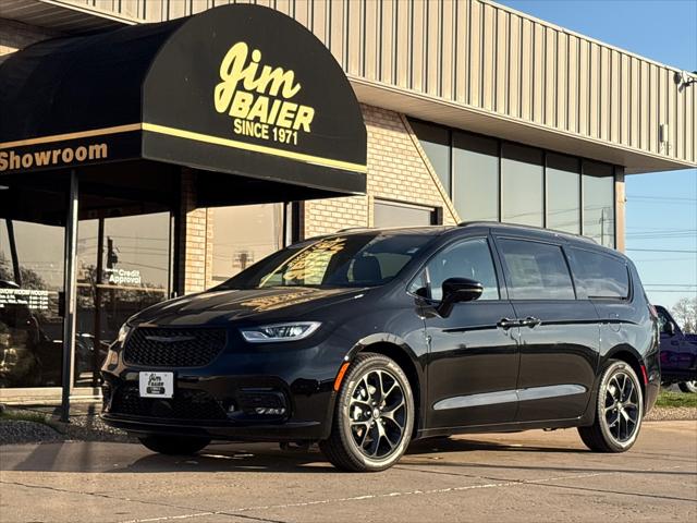 2026 Chrysler Pacifica PACIFICA LIMITED 2026 Chrysler Pacifica PACIFICA LIMITED